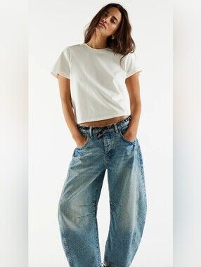 We The Free Lucky You Barrel Jeans, Size 24, nwot
